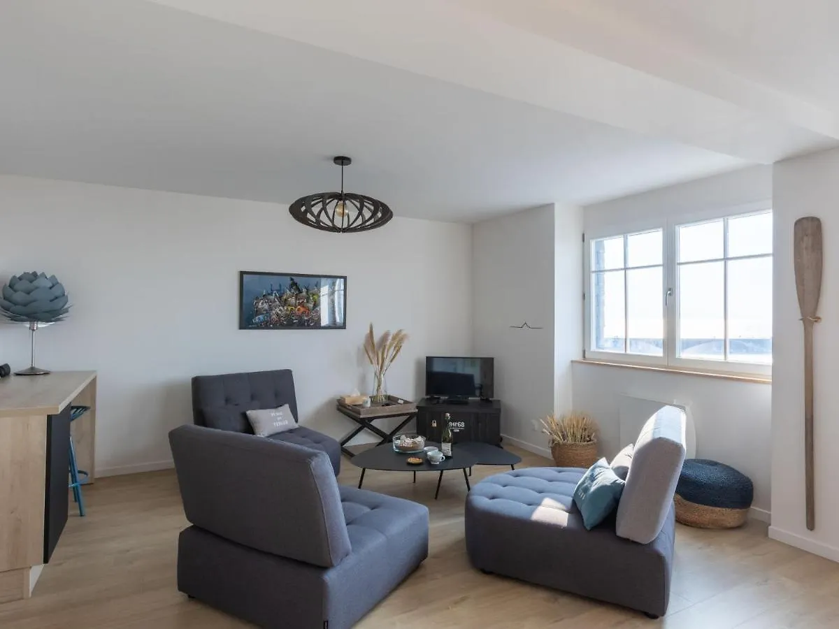 Apartment Vue Emeraude By Interhome Cancale